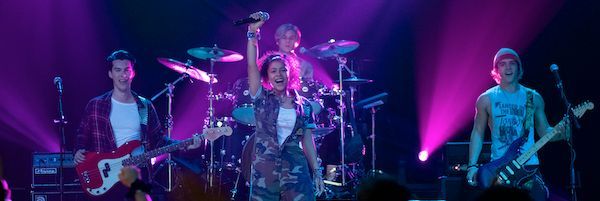 Der Netflix-Trailer zu „Julie and the Phantoms“ neckt eine Musical-TV-Show mit einer gespenstischen Wendung