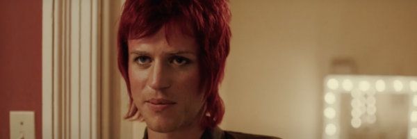 „Stardust“-Trailer: Sehen Sie, wie Johnny Flynn David Bowies Alter Ego zum Leben erweckt
